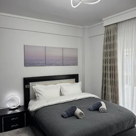 Mnemes Apartment Neo Epivates