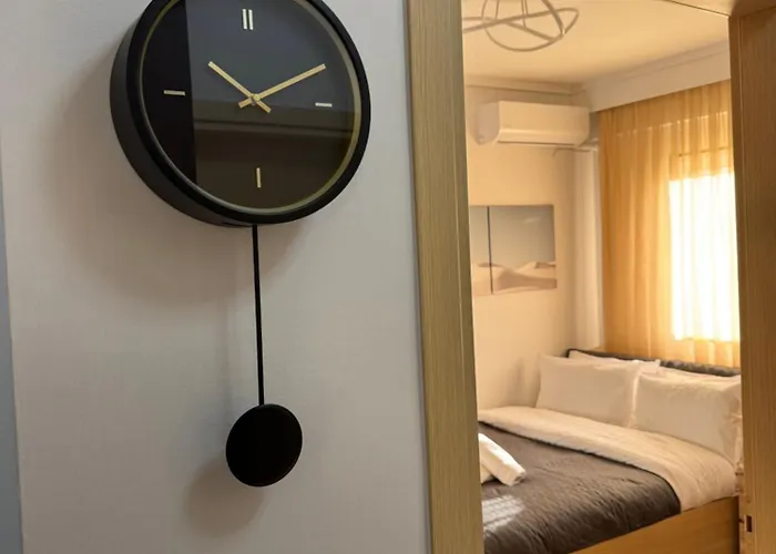 Apartament Mnemes *