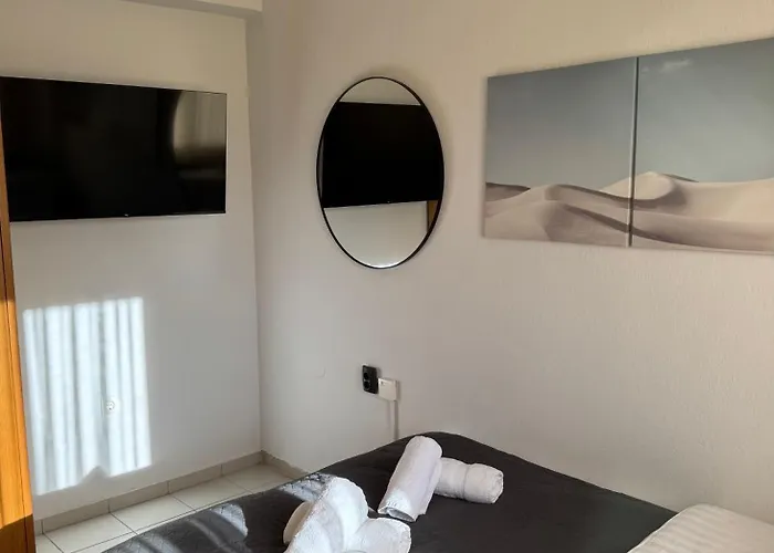 Apartament Mnemes *